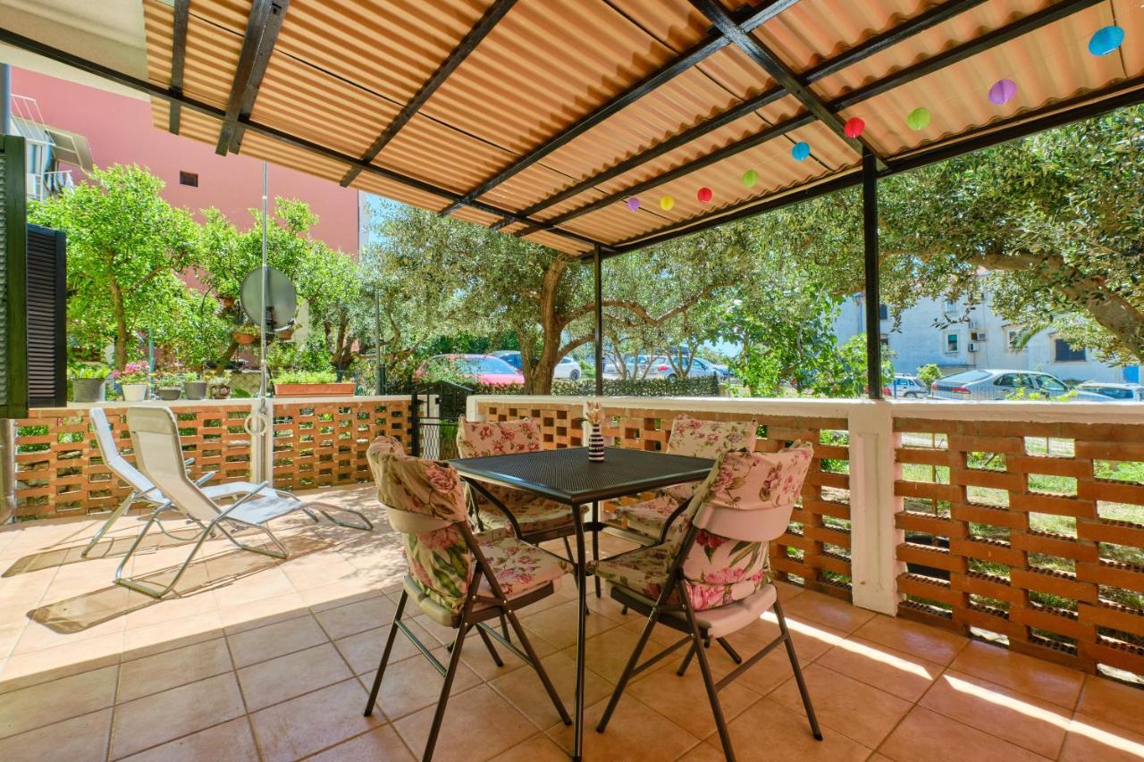 Dairos2 Apartamento Mali Lošinj Exterior foto