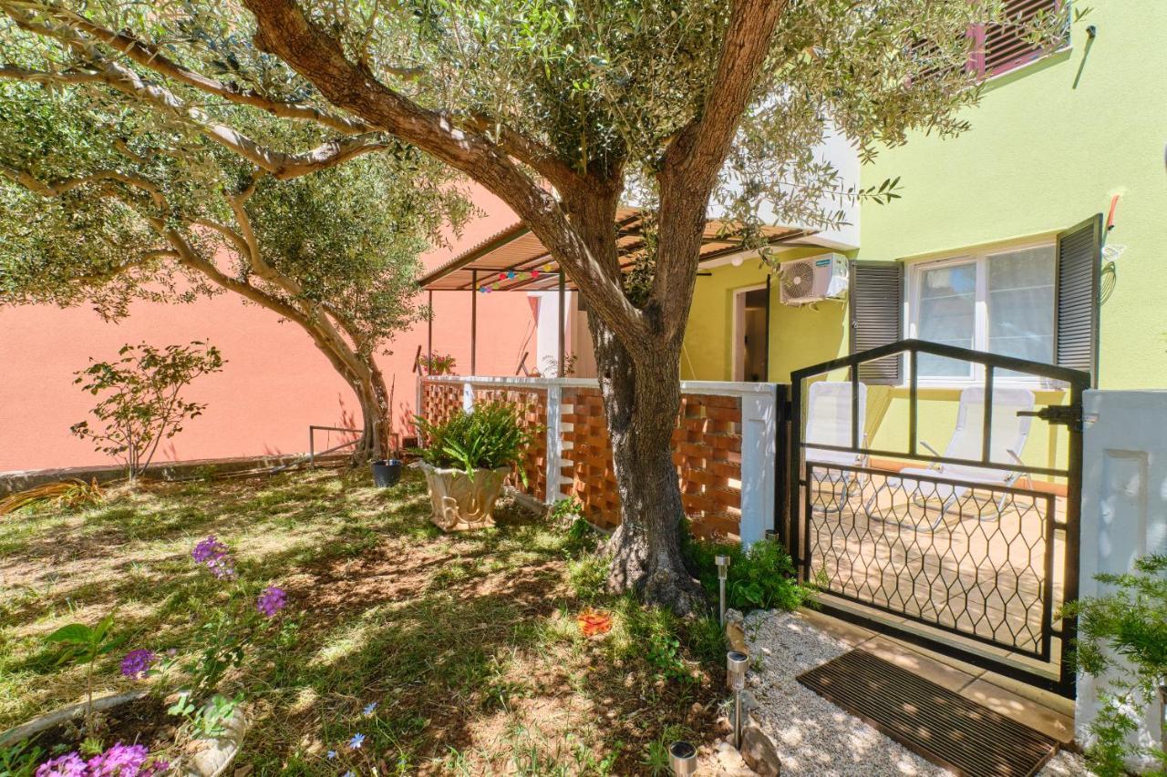 Dairos2 Apartamento Mali Lošinj Exterior foto